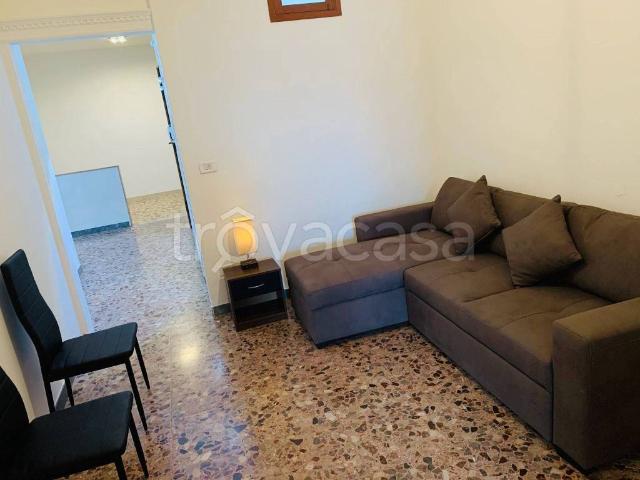 Appartamento in in affitto da privato a Grottaglie via Vittorio Alfieri, 15, arredato, da privato, centrale TrovaCasa