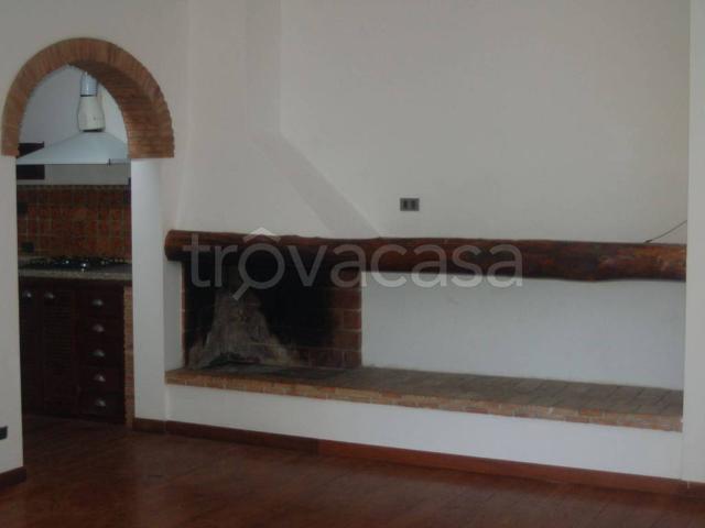Appartamento in in affitto da privato a Grottaferrata via Anagnina, da privato TrovaCasa