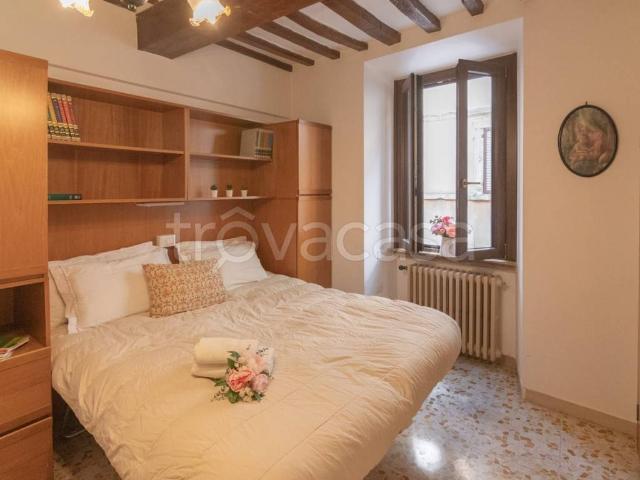 Appartamento in in affitto da privato a Gubbio via Giuseppe Mazzini, 8, arredato, da privato, centrale TrovaCasa