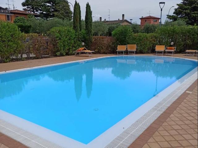 Appartamento in in affitto da privato a Desenzano del Garda viale Michelangelo, 150, arredato, box, da privato TrovaCasa