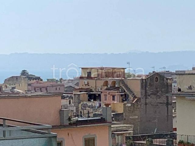 Appartamento in in affitto da privato a Ercolano via Panoramica, 1, da privato, ascensore, panoramica TrovaCasa