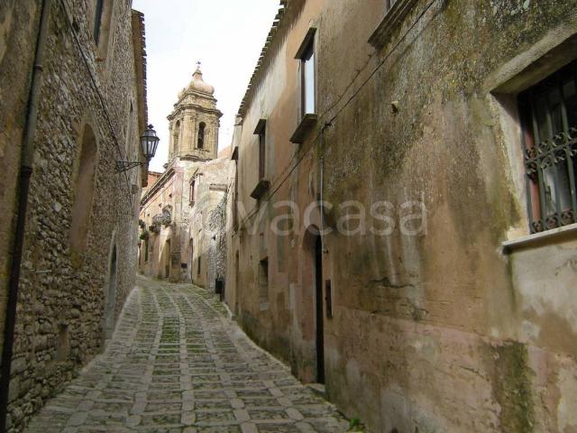 Appartamento in in affitto da privato a Erice via Albertina degli Abbati, 44, giardino, da privato, doppia esposizione TrovaCasa