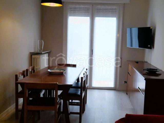 Appartamento in in affitto da privato a Esino Lario via alle Grigne, 13, arredato, da privato, caminetto TrovaCasa