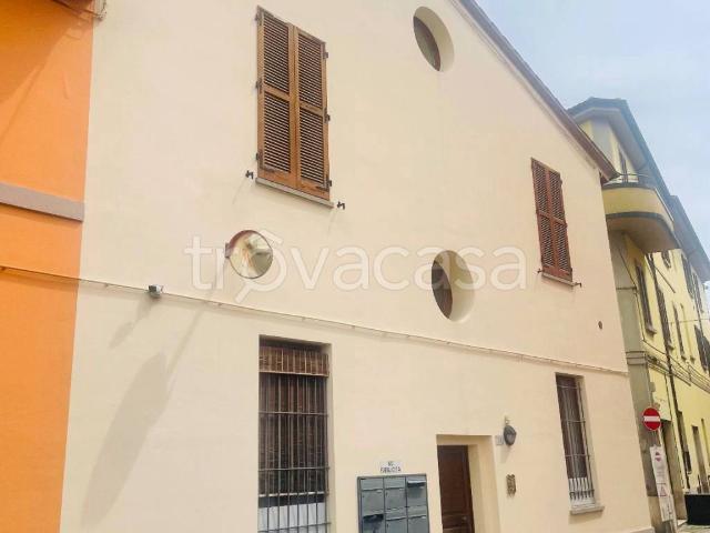 Appartamento in in affitto da privato a Forlì via Dall'Aste, 13, da privato, riscaldamento autonomo, travi a vista TrovaCasa