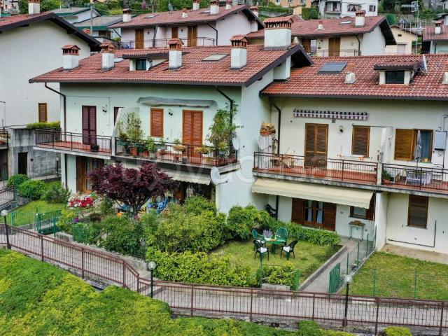 Appartamento in in affitto da privato a Faggeto Lario via Provinciale, 65, arredato, giardino, posto auto TrovaCasa