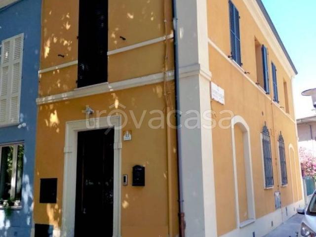 Appartamento in in affitto da privato a Fano viale Cairoli, 41, arredato, da privato, ristrutturato TrovaCasa