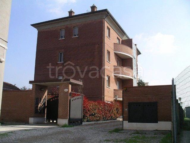 Appartamento in in affitto da privato a Ferrara via Bologna, 731B, posto auto, da privato, riscaldamento autonomo TrovaCasa