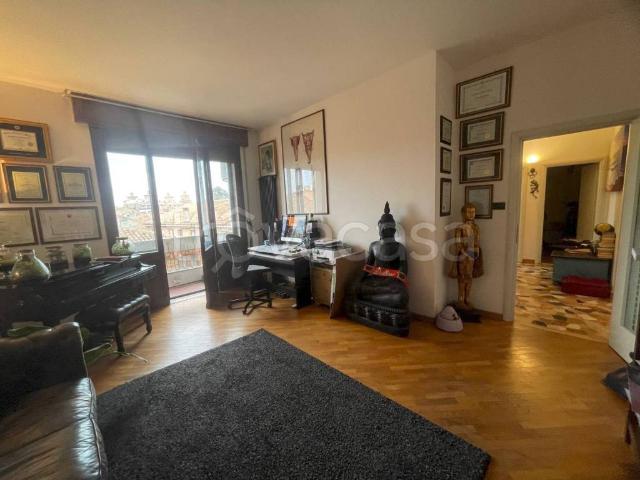 Appartamento in in affitto da privato a Ferrara via Ripagrande, 8, da privato, parquet, senza ascensore TrovaCasa