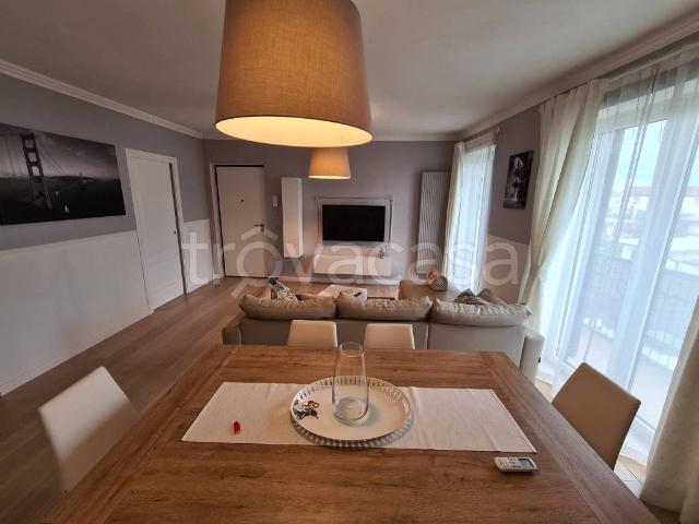Appartamento in in affitto da privato a Fiumicello Villa Vicentina via Giuseppe Verdi, 1, da privato, lavatrice, luminoso TrovaCasa