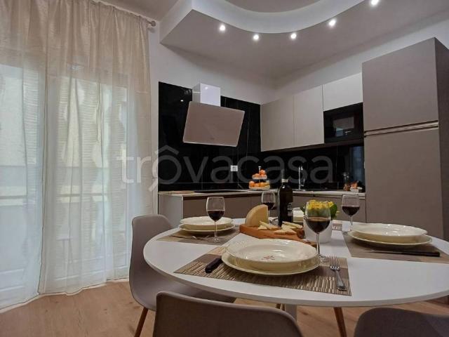 Appartamento in in affitto da privato a Firenze via Giovanni Antonio Dosio, 39, da privato, centrale, vicinanze negozi TrovaCasa