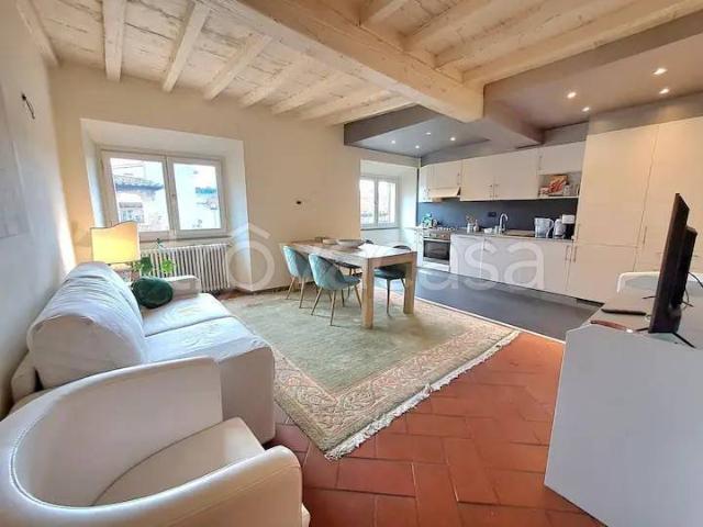 Appartamento in in affitto da privato a Firenze via dei Benci, 19, arredato, da privato, doppia esposizione TrovaCasa