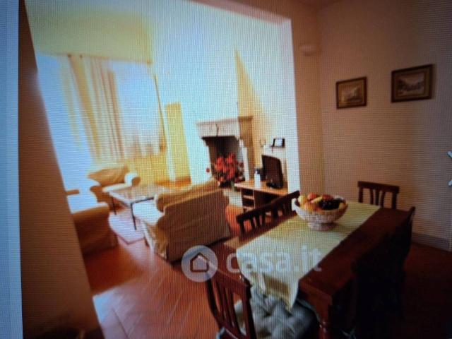 Appartamento in in affitto da privato a Firenze via del Moro, 6, da privato, ascensore, parquet TrovaCasa
