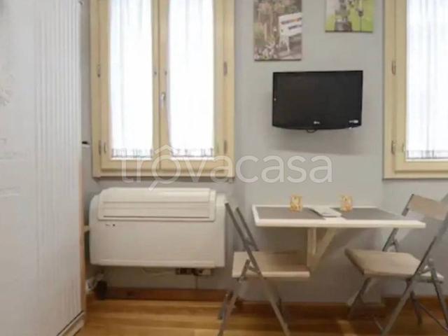 Appartamento in in affitto da privato a Firenze via di San Giuseppe, 10, arredato, da privato, ristrutturato TrovaCasa