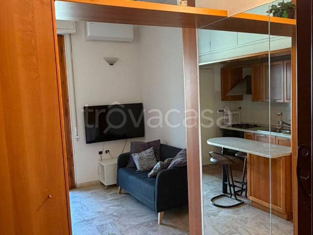 Appartamento in in affitto da privato a Firenze via Leopoldo Pellas, arredato, da privato, ascensore TrovaCasa