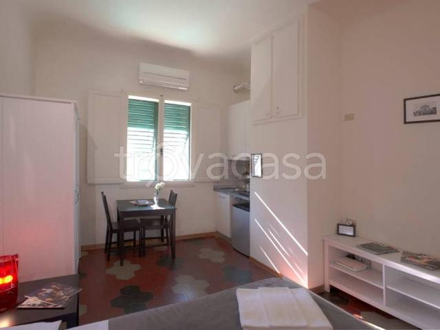 Appartamento in in affitto da privato a Firenze via Sant'Antonino, 14, da privato, ultimo piano, centrale TrovaCasa