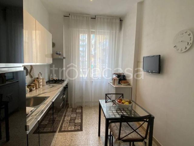 Appartamento in in affitto da privato a Firenze via Vincenzo Bellini, 63, arredato, da privato, ascensore TrovaCasa