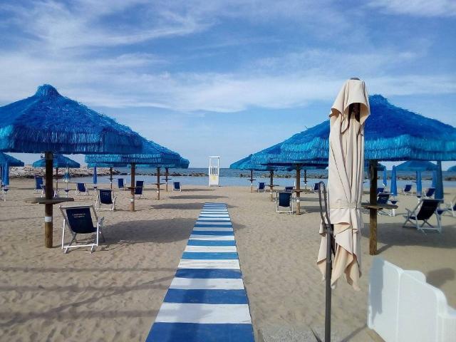 Appartamento in in affitto da privato a Francavilla al Mare via Sinello, 6, giardino, posto auto, da privato TrovaCasa