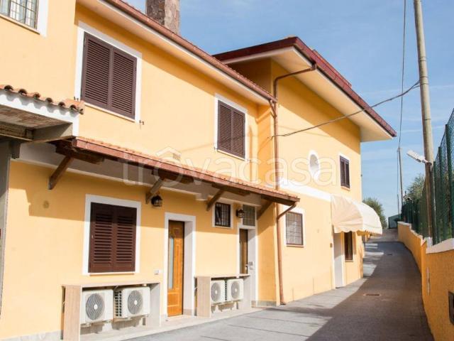 Appartamento in in affitto da privato a Frascati via di Colle Pizzuto, 42, da privato, lavatrice TrovaCasa