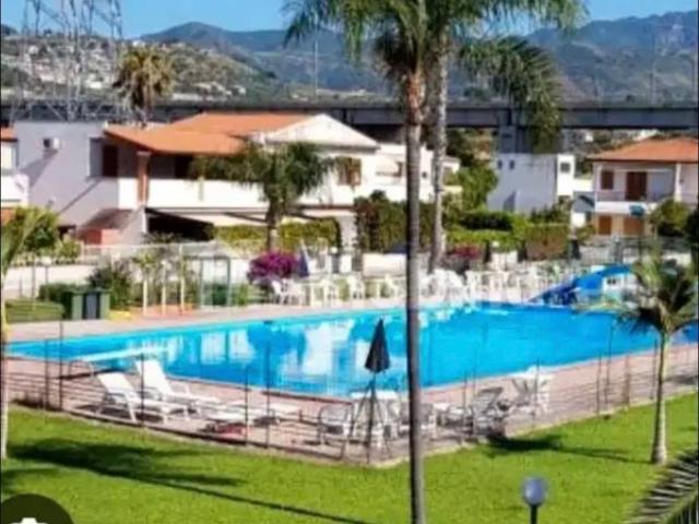 Appartamento in in affitto da privato a Furnari contrada Saiatine Villaggio Laura, 7, arredato, posto auto, terrazzo TrovaCasa