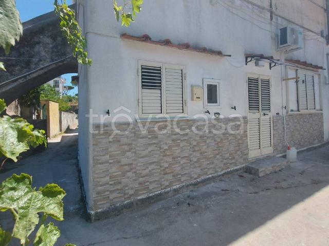 Appartamento in in affitto da privato a Ischia via Morgioni, 33, da privato, lavatrice, aria condizionata TrovaCasa