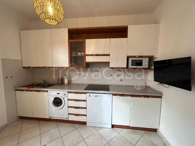 Appartamento in in affitto da privato a Jesolo via Flavio Gioia, 9, da privato, balcone, box doccia TrovaCasa