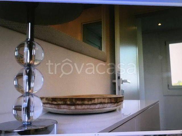 Appartamento in in affitto da privato a Jesolo via Lombardia, 61, arredato, da privato, contesto signorile TrovaCasa