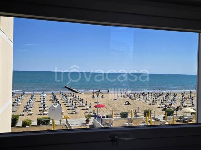 Appartamento in in affitto da privato a Jesolo via Padova, 29, posto auto, terrazzo, da privato TrovaCasa