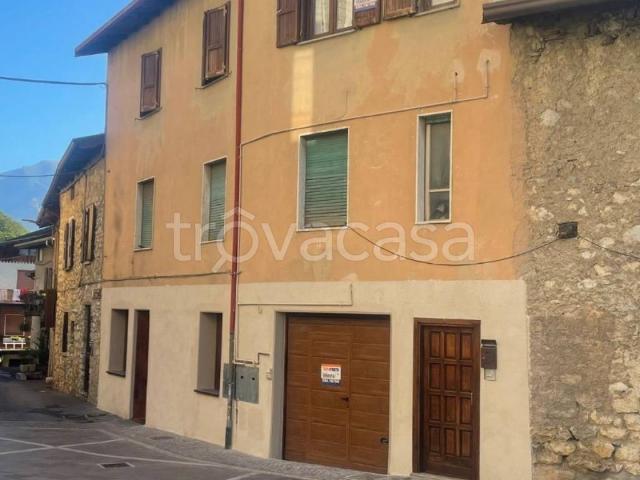 Appartamento in in affitto da privato a Ono San Pietro piazza Roma, 12, arredato, da privato, ristrutturato TrovaCasa
