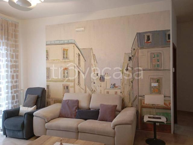 Appartamento in in affitto da privato a Ostuni via Dottor Giuseppe Camassa, 41, arredato, da privato, buono stato TrovaCasa