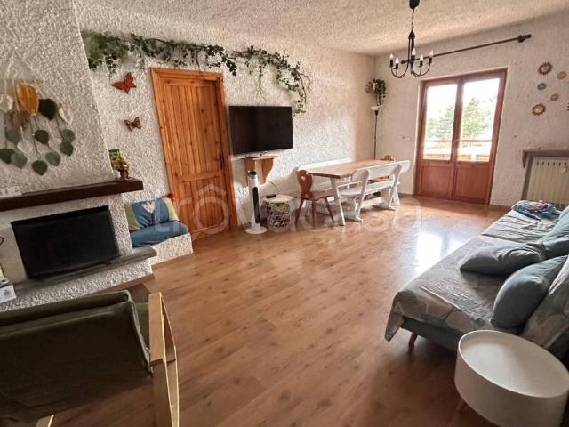 Appartamento in in affitto da privato a Ovindoli via Gagliardelli, 54, da privato, riscaldamento centralizzato, luminoso TrovaCasa