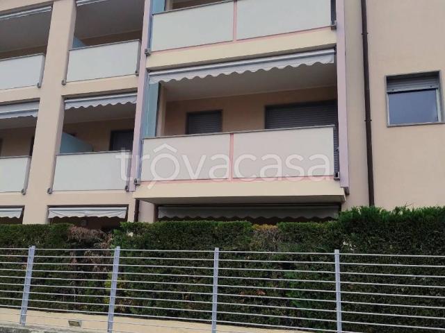 Appartamento in in affitto da privato a Loano via Ugo Foscolo, 26, arredato, terrazzo, da privato TrovaCasa