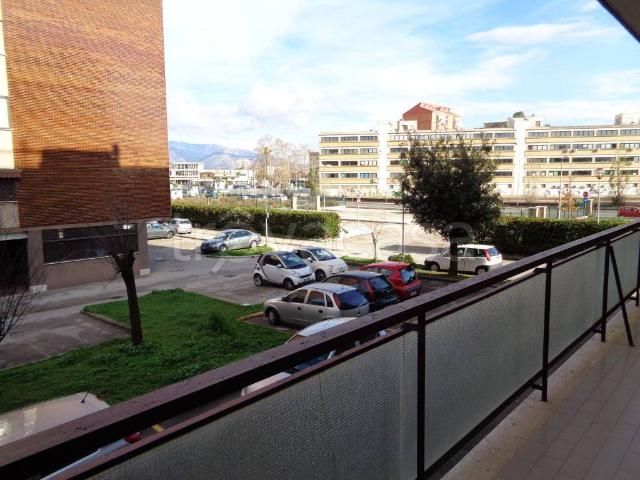 Appartamento in in affitto da privato a Latina via Carlo Romagnoli, 25, non arredato/vuoto, da privato, riscaldamento autonomo TrovaCasa