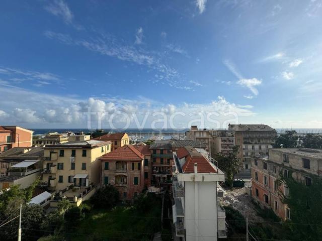 Appartamento in in affitto da privato a Lavagna via Gaetano Previati, 14, box, terrazzo, da privato TrovaCasa