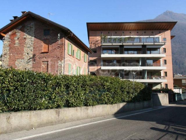 Appartamento in in affitto da privato a Laveno Mombello via Fabio Filzi, 36, da privato TrovaCasa