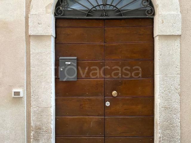 Appartamento in in affitto da privato a L'Aquila via Giuseppe Verdi, da privato, centrale, lavatrice TrovaCasa
