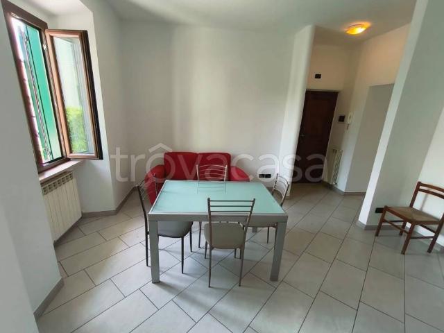 Appartamento in in affitto da privato a L'Aquila via Monte Calvo, 3, arredato, da privato, centrale TrovaCasa