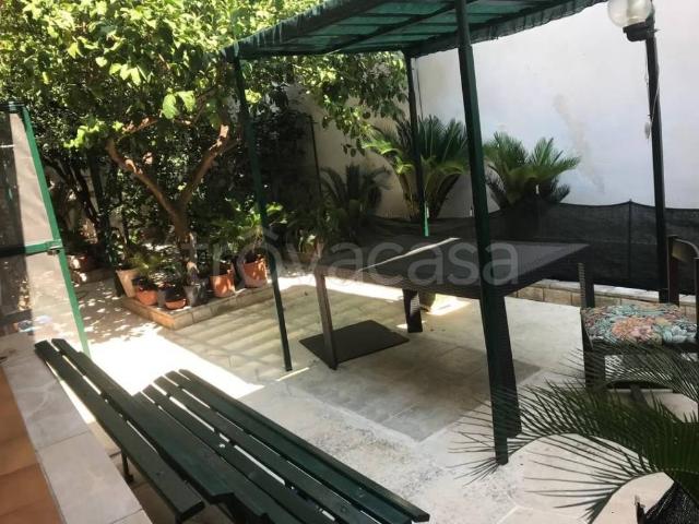 Appartamento in in affitto da privato a Lecce via Giovanni Stano, 4, arredato, giardino privato, da privato TrovaCasa