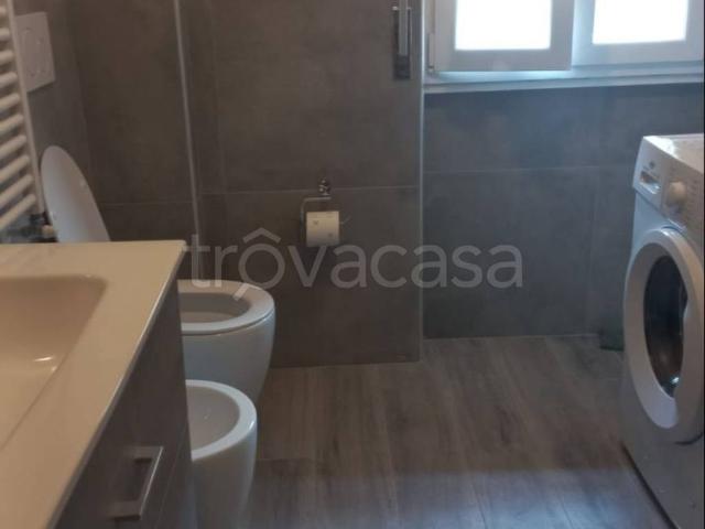 Appartamento in in affitto da privato a Leffe via Antonio Locatelli, 20, arredato, box, da privato TrovaCasa