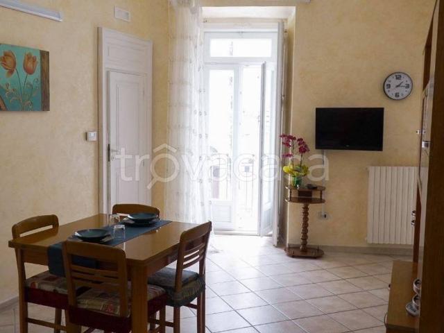 Appartamento in in affitto da privato a Monte Sant'Angelo corso Vittorio Emanuele, 184, da privato, centrale, lavanderia TrovaCasa