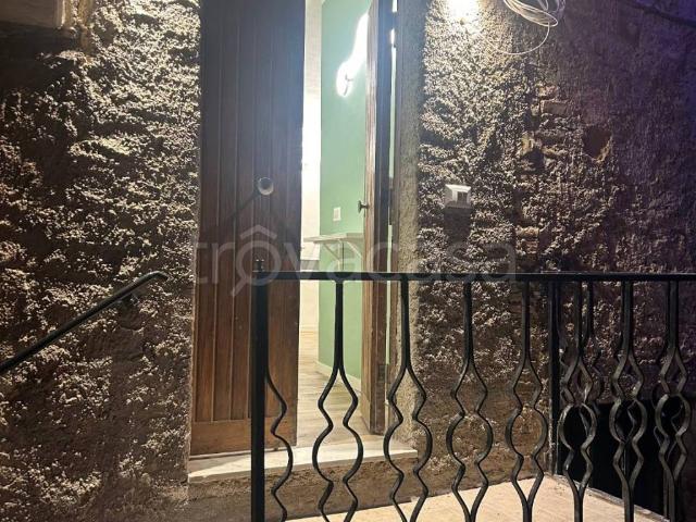 Appartamento in in affitto da privato a Monteleone Sabino via Castello, 91, arredato, da privato, ristrutturato TrovaCasa