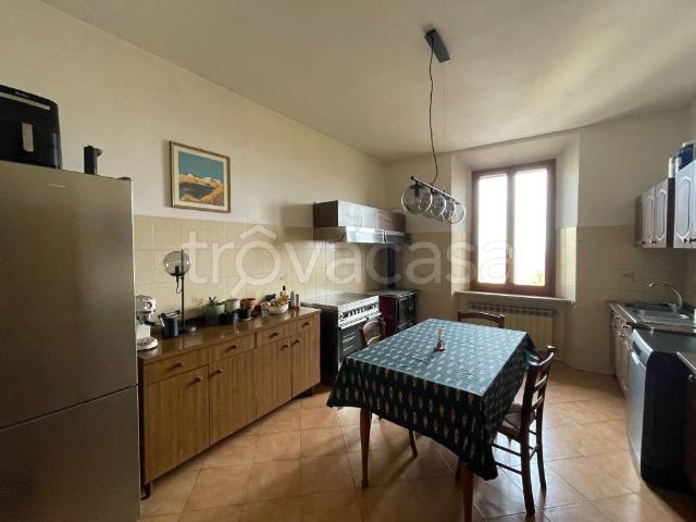 Appartamento in in affitto da privato a Montieri piazza Generale Armando Diaz, 6, giardino privato, da privato, vista sulle colline TrovaCasa