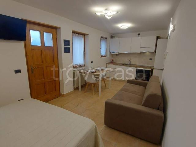Appartamento in in affitto da privato a Morbegno via Beato Andrea, 10, da privato, lavastoviglie, frigorifero TrovaCasa