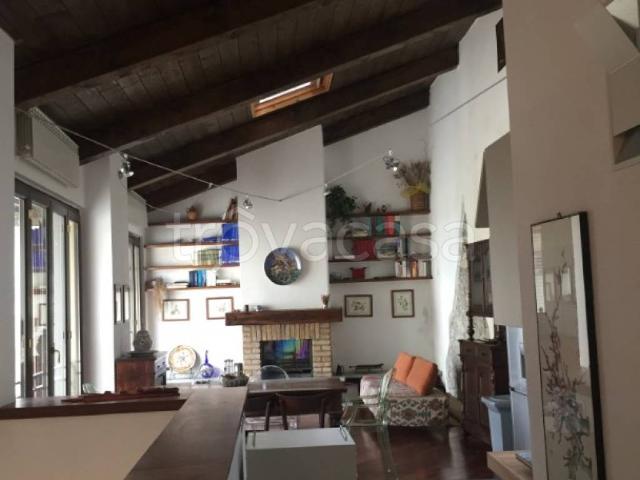 Appartamento in in affitto da privato a Mornico Losana via Giacomo Matteotti, 46, terrazzo, da privato, riscaldamento autonomo TrovaCasa