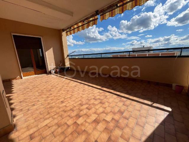 Appartamento in in affitto da privato a Matera via Sinni, non arredato/vuoto, da privato, vista panoramica TrovaCasa