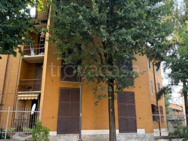 Appartamento in in affitto da privato a Maleo viale Martiri della Libertà, 1, arredato, giardino, posto auto TrovaCasa