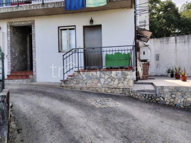 Appartamento in in affitto da privato a Marano Principato via Papa Giovanni XXIII, posto auto, da privato, balcone TrovaCasa