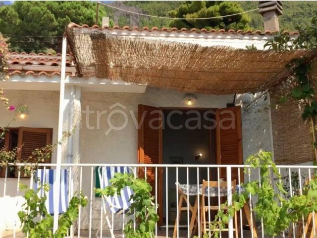 Appartamento in in affitto da privato a Maratea via Arenaria, 14, giardino, posto auto, terrazzo TrovaCasa
