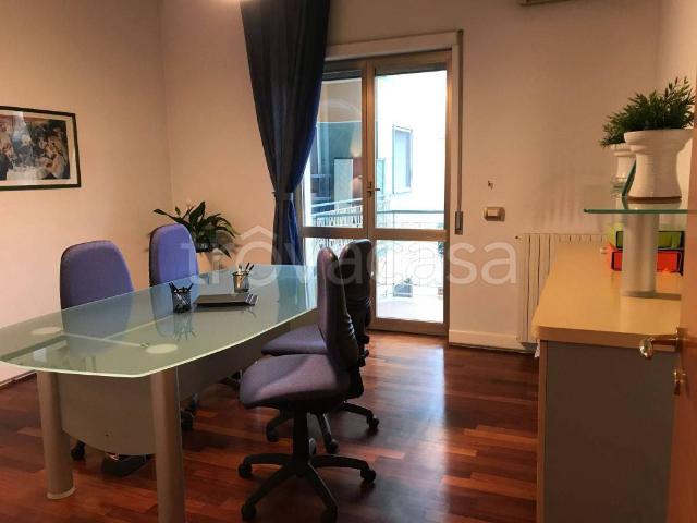 Appartamento in in affitto da privato a Marigliano corso Umberto I, 425, posto auto, da privato, ascensore TrovaCasa