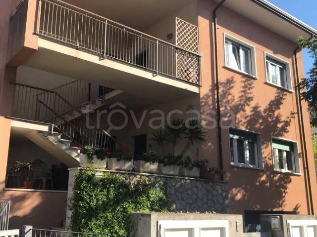 Appartamento in in affitto da privato a Massa via Comano, 6, da privato, ultimo piano, zona residenziale TrovaCasa