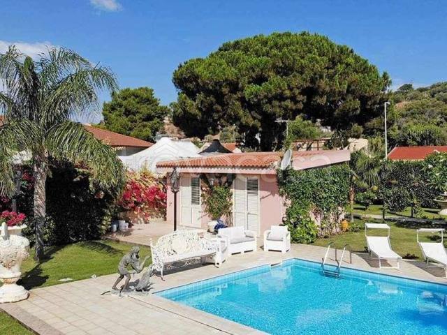 Appartamento in in affitto da privato a Messina via Consolare Pompea, 338, giardino, da privato, piscina TrovaCasa